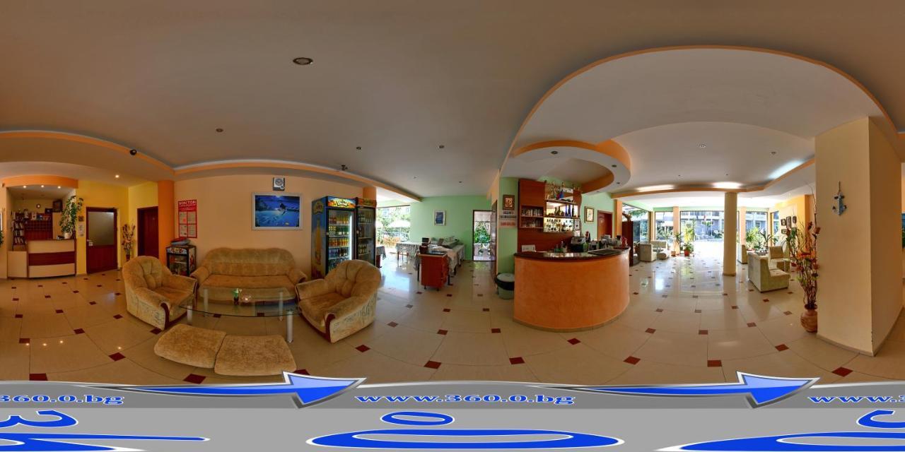 Семеен Хотел Атива - Family Hotel Ativa ロゼネッツ エクステリア 写真