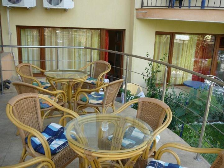 Семеен Хотел Атива - Family Hotel Ativa ロゼネッツ エクステリア 写真