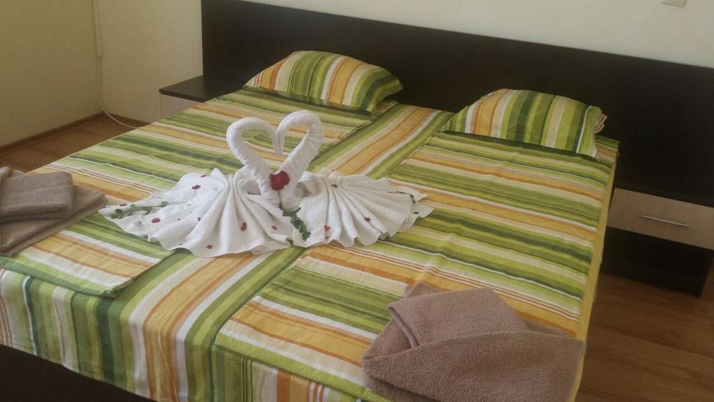 Семеен Хотел Атива - Family Hotel Ativa ロゼネッツ エクステリア 写真